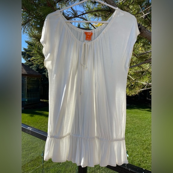 Women’s Joe Fresh Short Sleeve Top⭐️SALE 3/$20⭐️ - Picture 1 of 3